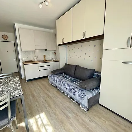 Bright With Terrace Apartamento *