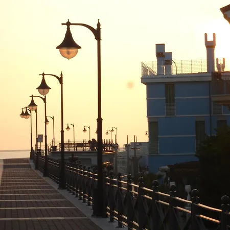 Bright With Terrace Appartement Porto Santa Margherita di Caorle